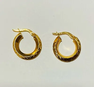 9ct Yellow Gold Baby Polished Patterned Hoop Earrings • £59.95