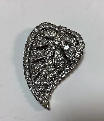 VINTAGE Very Sweet Clear RHINESTONE LEAF Shaped DRESS CLIP Clip-mates • $10