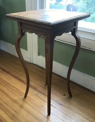 Antique Oak Vermont Plant Stand On Cabriole Legs W/Egg & Dart Molding C.1900 • £224.96