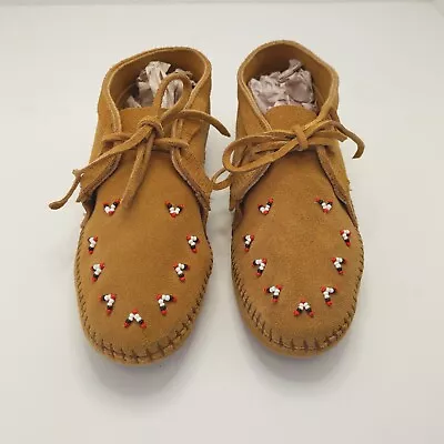 Minnetonka Leather Moccasins Light Brown Suede Women's Size 8 Soft Sole Beaded  • $34