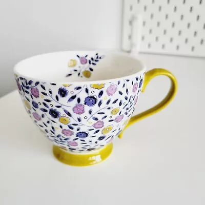 Waitrose Ditsy Floral Footed Yellow Mug • £10.99