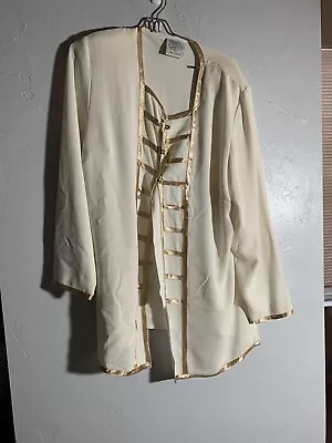 Maggie Shepherd White Blouse (L) • $20