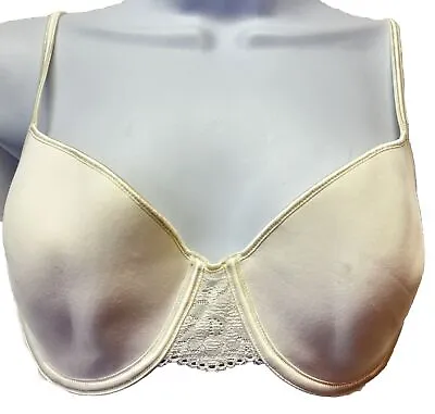 Vintage Vassarette White Satin Nylon Underwire Bra 38B Lightly Padded • $8