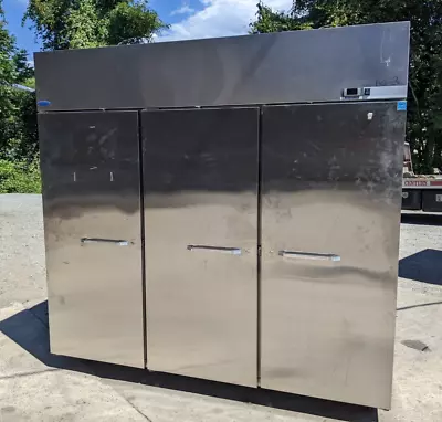 Norlake NR803SSS/0X 3 Door Reach In Refrigerator 115V 1PH Commercial CAN SHIP • $3250