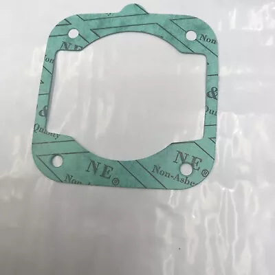 Cylinder Head Base Gasket Dolmar PS7900 PS6400 Makita DSC7901 6401 Pn-965531121. • $12.90