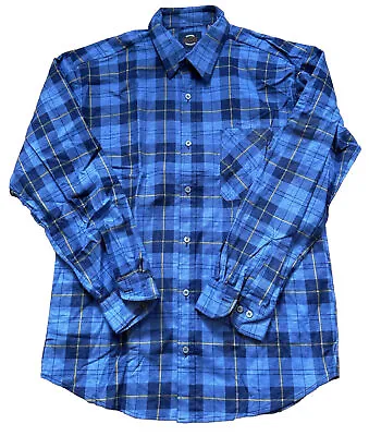 Saugatuck Flannel Men's M Blue Plaid Dry Goods Medium Casual Button-Up Shirt • $15.99