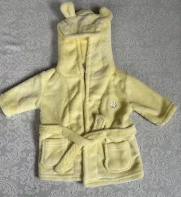 Baby Girl Dressing Gown 0-6 Months • £1.20