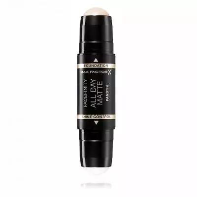 Max Factor Facefinity Panstik All Day Foundation • £12