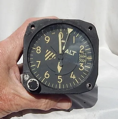 Military Aircraft Pilot's Altimeter Indicator Gauge Instrument Type AAU-8A/AF • $337.13