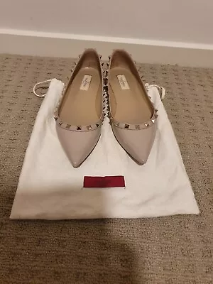 Authentic Valentino Rockstud Flats Size 39.5 • $150