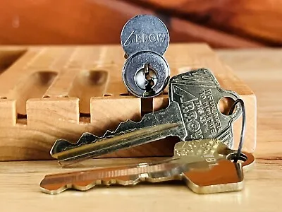 Arrow Lock SFIC W/ 2 Operating Keys Locksport Locksmith ASSA Abloy • $19