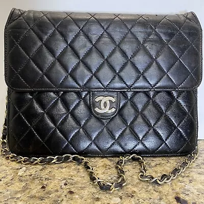 CHANEL Single Flap Bag AUTHENTIC Vintage Shoulder Black Lambskin Magnetic Button • £300.88