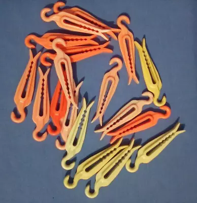 18 Vtg Plastic Hanger Clothes Pins For Delicates/lingerie • $4.50