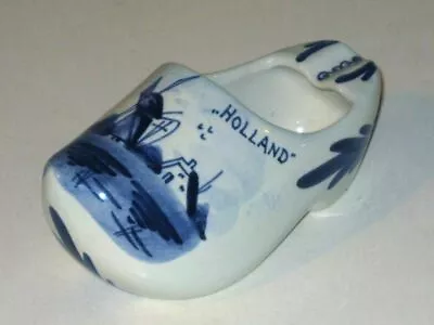 Vintage DELFTS White & Blue Porcelain Clog/Shoe! HOLLAND WINDMILL Scene Ashtray! • $13.99
