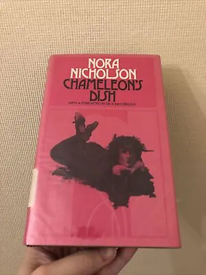 Chameleon's Dish: Autobiography Nora Nicholson Hardback Book John Gielgud • £5.99