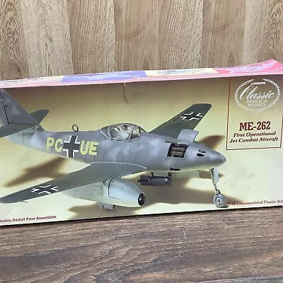 Lindberg Classic ME-262 2213 1/48 FS NEW Model Kit ‘Sullys Hobbies New Open Box • $11.04