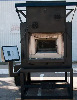 Cooley BL-4AF Heat Treating Box Furnace 2000°F 15  W X 12  H X 30  L • $3999.99