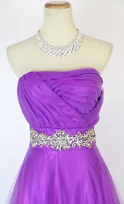 Masquerade Violet $190 Evening Prom Formal Cruise Long Dress Size 3 Wedding Gown • $47