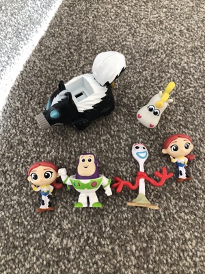£7.99 • Buy Mattel Toy Story 4 Mini Figures Bundle, Skunkmobile Buzz Jessie Forky Unicorn