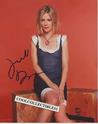 JULIE BOWEN Of MODERN FAMILY IN PERSON SIGNED 8X10 COLOR PHOTO 1 COA • $40