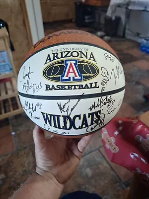   Arizona Wildcats Basketball U Of A NCAA  Autographed By Players  • $150