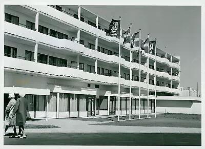 Ãland Conference Center A SIAB Building - Vintage Photograph 1613246 • $14.90