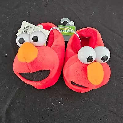 ELMO SESAME STREET Sock Top Puppet Slippers NWT Toddler's Size 5-6 • $12.99