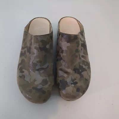 Dansko Clog Camo 40 9.5 -10 Slip On Camouflage Shoes • $31.50