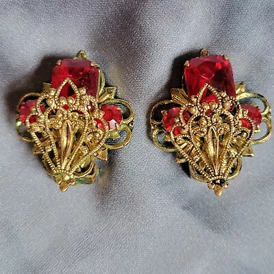 Vintage Unsigned West Germany Gold Tone Filigree Red Rhinestone Clip Earrings  • $24.99