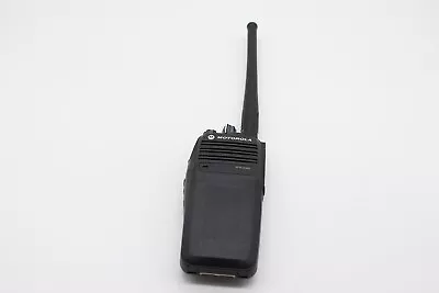 Motorola XPR6380 Two-Way Radio AAH55UCC9LB1AN With Antenna • $40.72