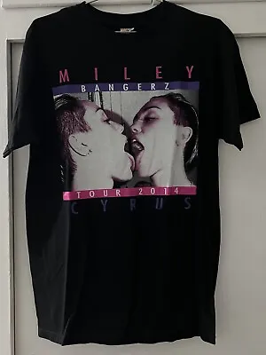 Miley Cyrus BANGERZ Tour 2014 Concert T Shirt Double Sided Size Large • $27.99
