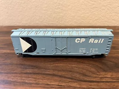 Tyco HO Scale Canadian Pacific (CP Rail) 50’ Plug Door Box Car  • $7.50