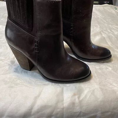 Vince Camuto Boots 8.5M Brown With 3.5” Heel • $22.50