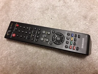 Genuine SAMSUNG 000625 TV / DVD Remote Control • £3