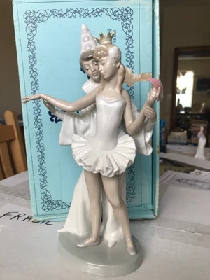 $139.99 • Buy Lladro ~ PAREJITA CARNAVAL Figurine ~ #4.882 ~ RETIRED