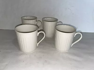 MIKASA Italian Countryside Coffee Mugs 11 Oz White Stoneware DD900 • $24.99