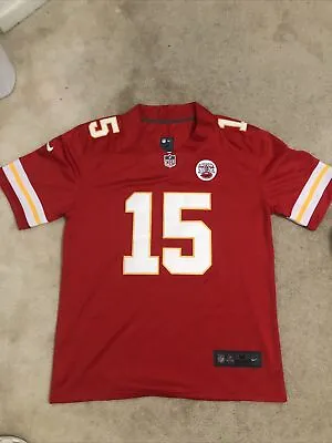 Kansas City Chiefs Patrick Mahomes #15 Stitched Red Football Jersey Men's M • $30