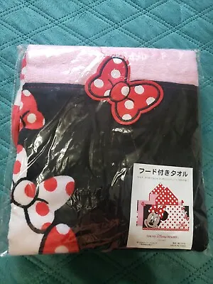 Disney Minnie Mouse Hooded Children’s Towel. Disneyland Tokyo. New. 20” X38”New • $25