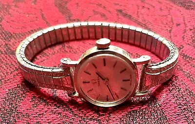 Women's Vintage OMEGA Swiss 14K Gold Mechanical Watch • $275
