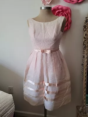 Vintage 1950's Pink Lace Satin & Tulle Party Prom Dress Medium  • $85