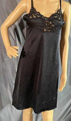 $1.75 • Buy Vintage Cabernet Nylon Full Slip Lace Accent Black Sz. 34 USA Made