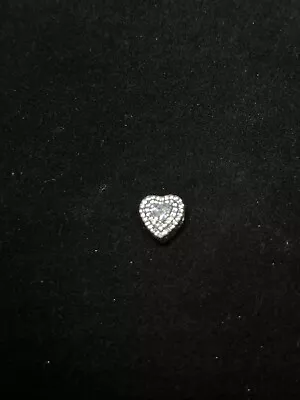 Pandora Sparkling Levelled Heart Charm NEW • £16