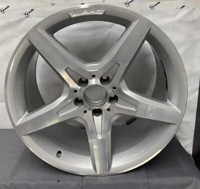 19 Rear 2013-2020 Mercedes SL550 SL400 OEM 19X9.5 AMG Wheel Rim Part A2314011702 • $400