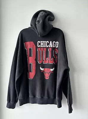 Men’s Abercrombie & Fitch Vintage Black Chicago Bulls Oversized Hoodie Medium • $44.99