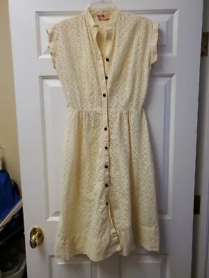 1940s-50s L'Aiglon Yellow Daffodil Eyelet Lace Dress Jet Facet Buttons S/M RARE! • $49.95