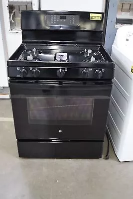 GE JGB735DPBB 30  Black Freestanding 5 Burner Gas Range NOB #145388 • $799