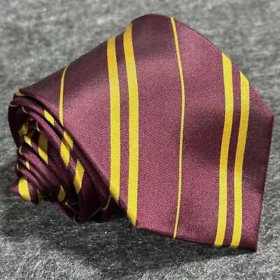 The Wizarding World Of Harry Potter Burgundy Gold Gryfindor Men's Silk Tie • $14.99