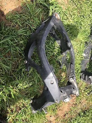 03-05 Yamaha YZF-R6 YZFR6 OEM Main Frame Chassis Salvage • $199