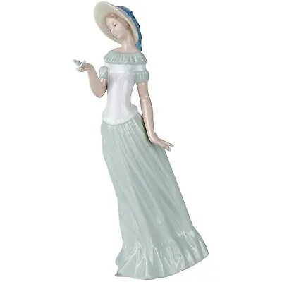 $283.09 • Buy Nao By Lladro Collectible Porcelain Figurine: THE BUTTERFLY'S DANCE - 12  Tal...