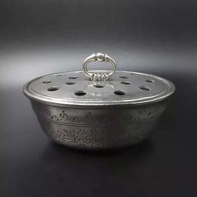 Fein Zinn Etain Fin Italian 95% Pewter Lidded Pot Pourri Dish • £17.75